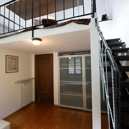 231b- Casa Sant'ambrogio Vista Mare, 2 Chilometri Dal Centro Di E Dal Mare *