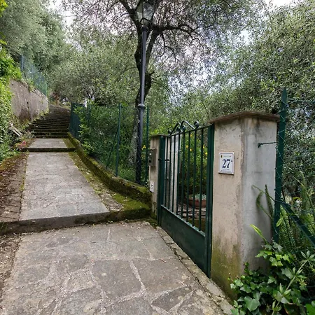 231b- Casa Sant'ambrogio Vista Mare, 2 Chilometri Dal Centro Di E Dal Mare Appartement *