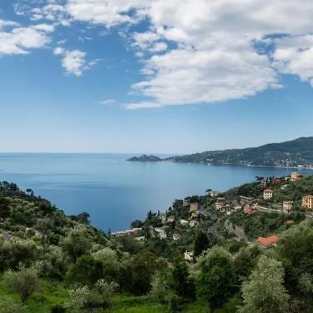 231b- Casa Sant'ambrogio Vista Mare, 2 Chilometri Dal Centro Di E Dal Mare