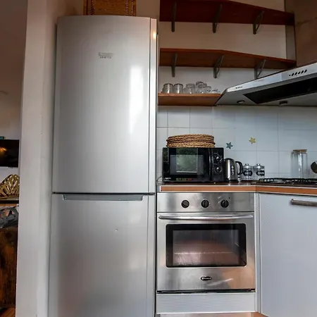 Appartement 231b- Casa Sant'ambrogio Vista Mare, 2 Chilometri Dal Centro Di E Dal Mare
