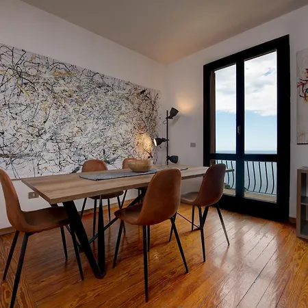 Appartement 231b- Casa Sant'ambrogio Vista Mare, 2 Chilometri Dal Centro Di E Dal Mare